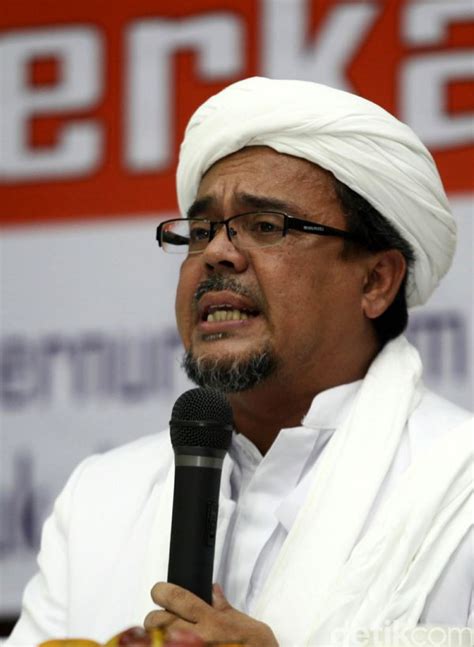 Klarifikasi Habib Rizieq Soal Video 'Ulama Nipu Pakai Ayat' Yang