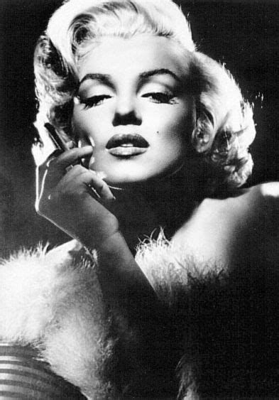 Jahre Nach Ihrem Tod Marilyn Monroe Retrospektive Im Filmmuseum