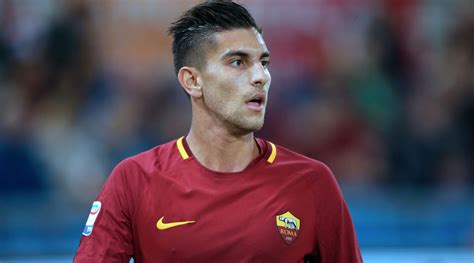 Lorenzo pellegrini, 24, from italy as roma, since 2017 central midfield market value: Lorenzo Pellegrini Tak Tergoda Dengan MU dan Chelsea ...