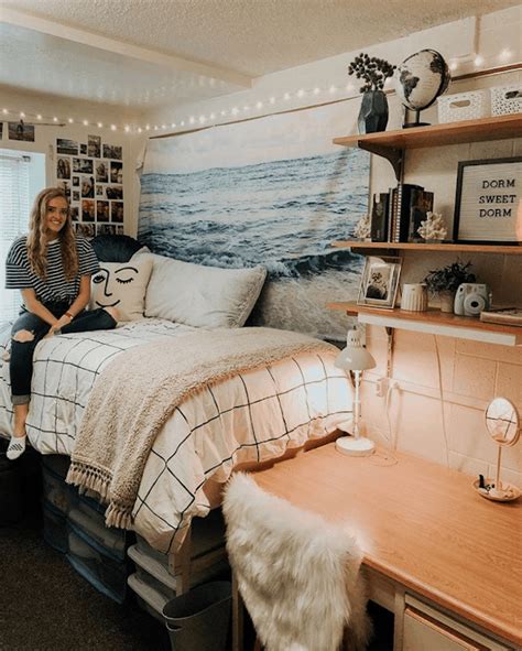 24 Photos Of Insanely Beautiful And Organized Dorm Rooms By Sophia Lee