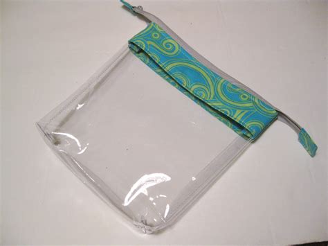Clear Vinyl Zipper Bag Sewing Projects