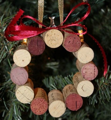 Wonderful Diy Christmas Tree Ornaments Using Wine Corks Wine Cork
