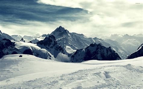 Snowy Mountain Wallpapers Top Free Snowy Mountain Backgrounds Wallpaperaccess