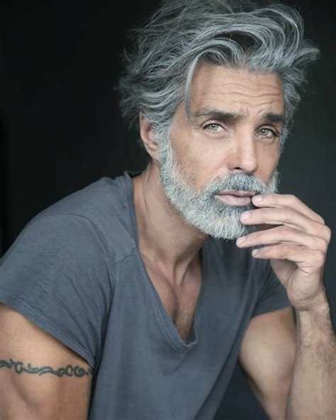 Hairstyles For Gray Haired Man Hairstyles D