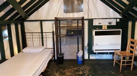 35.5w x 20.5d x 23 h (small tent cabins) 47.5w x 20.5d x 23 h (large tent cabins) guests who don't comply with our food storage policies may receive a fine up to $5,000.00 and be removed from the park. Interior of Heated Tent Cabin - Picture of Curry Village ...