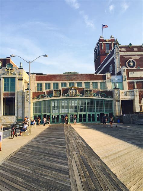 Are Dogs Allowed On Asbury Park Boardwalk