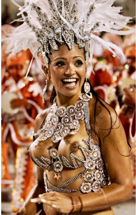 pin by gaetano on carnevale festa ed allegria brazilian carnival costumes carnival