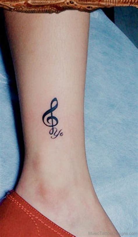 A small tattoo can be elegant on display. 63 Cool Music Tattoos For Leg