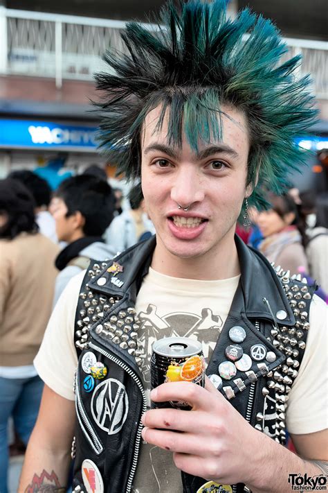 However, if you are looking for some ideas on how you can wear one, below is a gallery of 35 elegant styles that you can use for inspiration. Green Spiked Punk Hairstyle & Leather - Tokyo Fashion