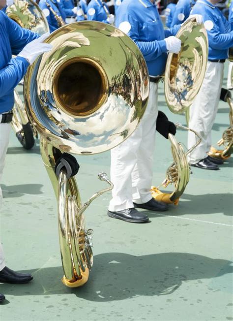 What Are The Different Types Of Marching Band Shows