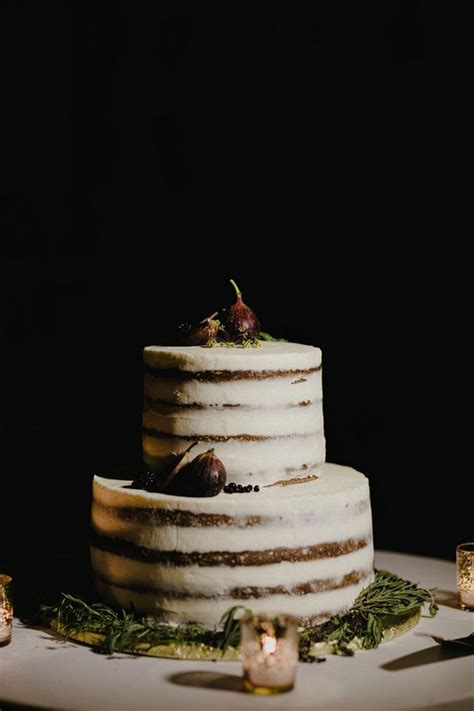 Gourmet cupcakery is a wedding cake business operating out of sioux falls, south dakota. Vintage Romantic Wedding at the Metropolitan Building ...