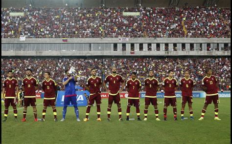 Home international games copa america 2019 venezuela vs peru full. Venezuela vs Perú: vinotinto entrena con grupo reducido ...