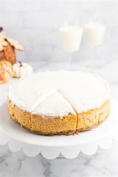 Eat the food you love. Copycat Cheesecake Factory Pumpkin Cheesecake - Moore or ...