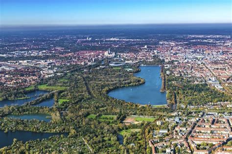 Hannover von oben Der Maschsee am Stadtteil Südstadt in Hannover im