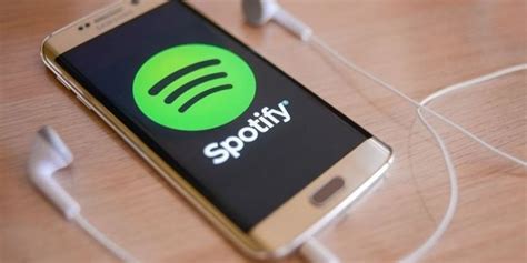 Das sogenannte „spotify free kann ganz normal und ohne anmeldung über die app oder am pc genutzt werden und erlaubt es ihnen, alle verfügbaren titel online abzuspielen. Cara Bayar Spotify Premium Lewat Aplikasi DANA