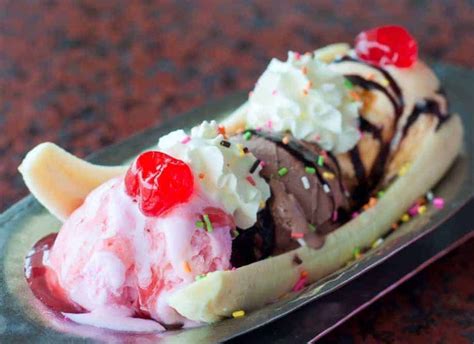 Top 4 Places For Ice Cream In Pigeon Forge