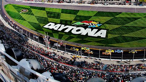 Experience 2018 Daytona 500