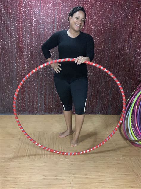Celebrities Are Using Hula Hooping To Get Fit Hula Hooping Class