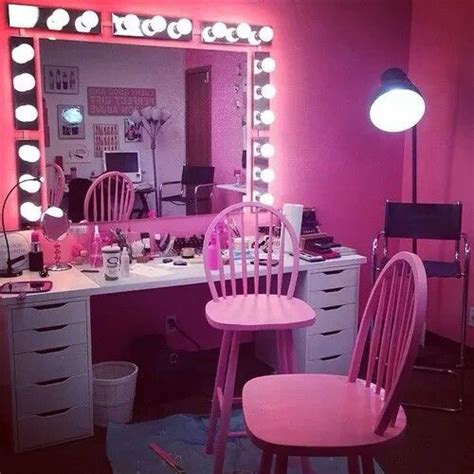 pink vanity makeup vanity mirror makeup vanities dyi vanity pallet vanity white vanity
