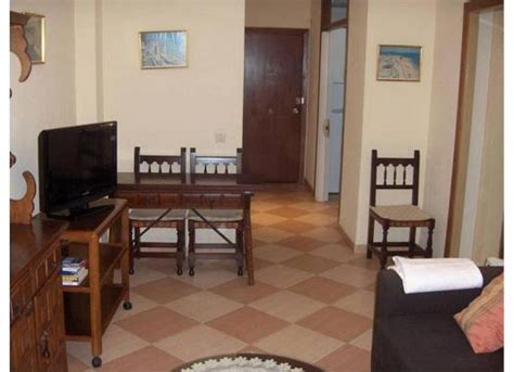 Habitaciones en alquiler y residencia de estudiantes en cádiz! Piso en alquiler en Cádiz capital Extramuros