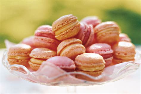 French Almond Macaroons Recipe Macaroon Recipes Macaroons Almond