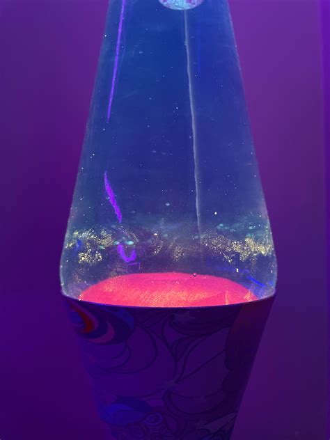 just got a new lava lamp for christmas but it seems to have these smudges all over the inside of