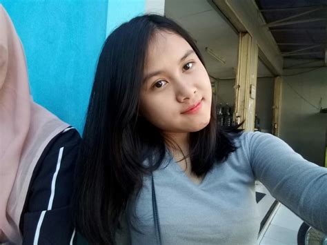 Pin Oleh Siti Nuraminah Di Cewek Paling Cantik Di Bandung Wanita