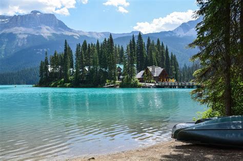Emerald Lake Alberta Rmostbeautiful
