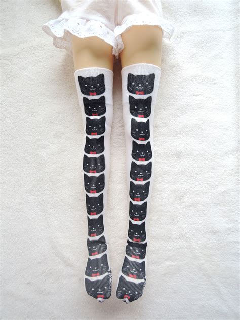 Divvyup custom socks are great for valentine's day, mother's day, father's day, birthday and christmas presents, wedding and graduation gifts! Original print free sizes knee-socks for bjd cat cat cat ...