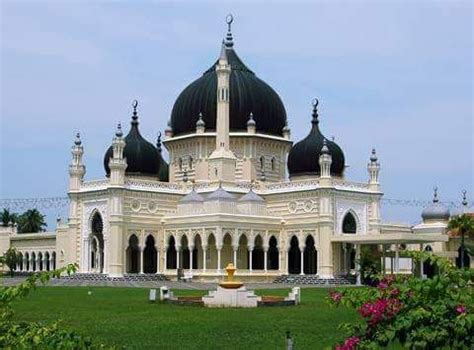 This hotel is very easy to find since it is strategically for you, travelers who wish to travel comfortably on a budget, hotel seri malaysia alor setar is the perfect place to stay that provides decent facilities. Masjid Zahir - Alor Setar, Kedah, Malaysia | Mosque ...