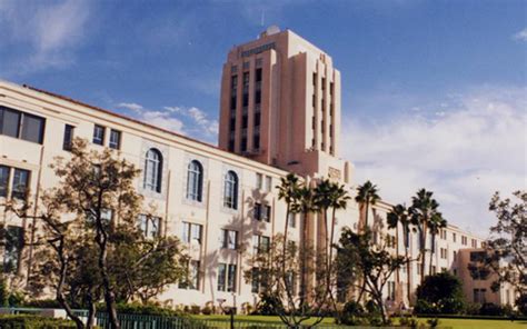County Administration Center Turns Pink News San Diego County News