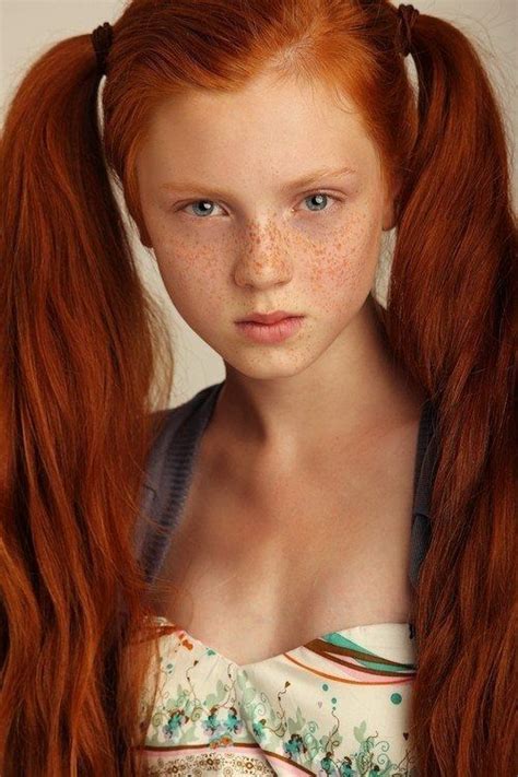 My Freckled Redheaded Paradise Длинные рыжие волосы Прически Рыжий
