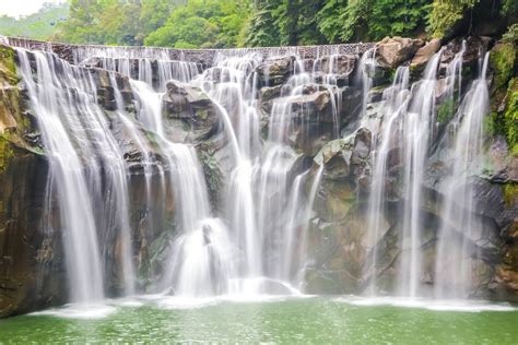 Shifen Waterfall Discover Taiwans Little Niagara Falls Alexis