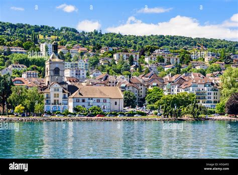 The Pretty Lake Geneva Waterfront Of Evian Town Évian Les Bains