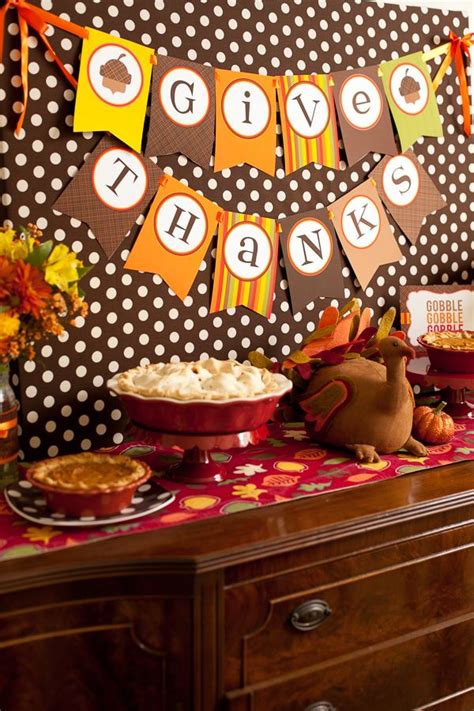 Maybe you would like to learn more about one of these? Kids' Thanksgiving Table: We Are So Thankful! - Frog ...