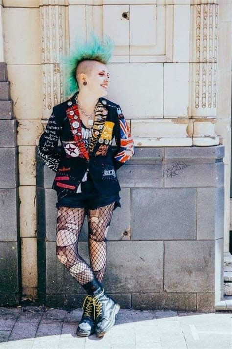 28 Best Punk Outfits Ideas Vintagetopia Punk Outfits 80s Punk