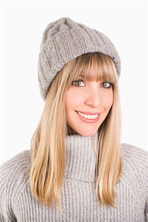 What matters is that your hat looks proportional to your body type, looks good with your face shape, and looks right with your outfit. 7 Fresh Ways to Wear a Beanie This Fall | Best winter hats ...