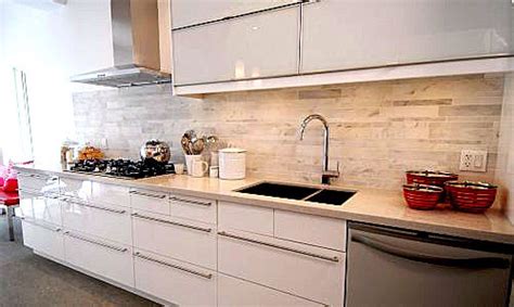 Ikea kitchen cabinets are the perfect storage solution for a cool, clean, and organized home. decoracion | Ikea kitchen, Ikea kitchen cabinets, Kitchen ...