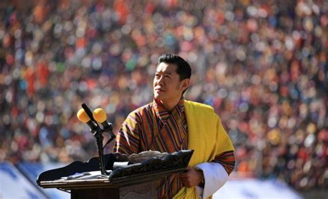 Jigme Khesar Namgyel Wangchuck Height Age Girlfriend Wife Children