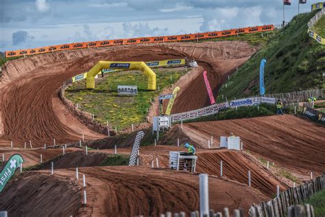 Therefore, if you are looking for a trail racing dirt bike that may be still be on track 20 years from today, this is your best option. Best motocross tracks in the UK