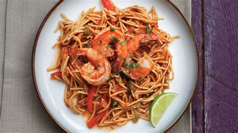 Spanish Style Fideos With Shrimp Or Egg