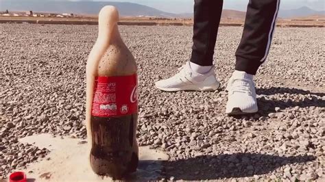 Coca Cola And Mentos Experiment Youtube