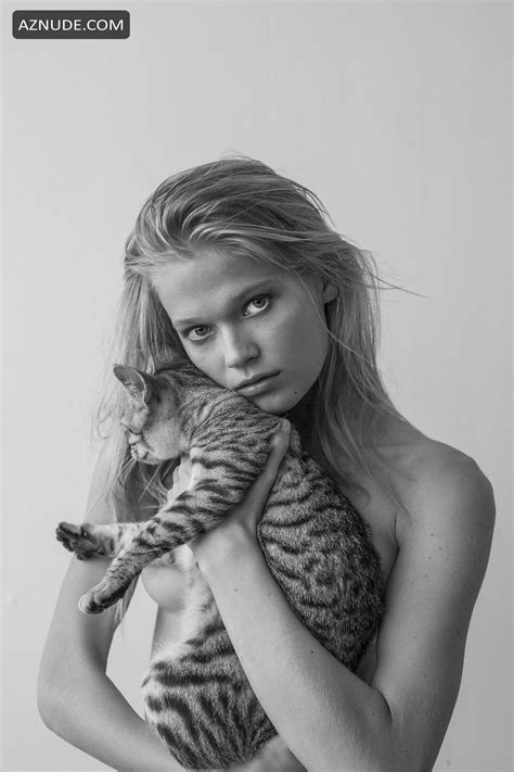 Vita Sidorkina Nude And Sexy By Daniella Rech For Russh Magazine