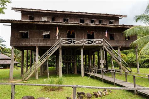 Rumah balon adalah rumah khas sumatera utara yang berasal dari batak. Kenali 9 jenis rumah-rumah tradisional di Malaysia dan ...