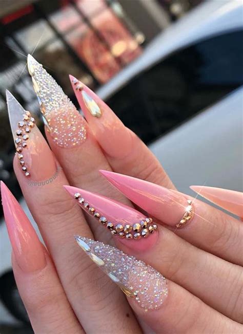 Modern Classy Pearl Nail Arts For Women In 2019 Stylesmod