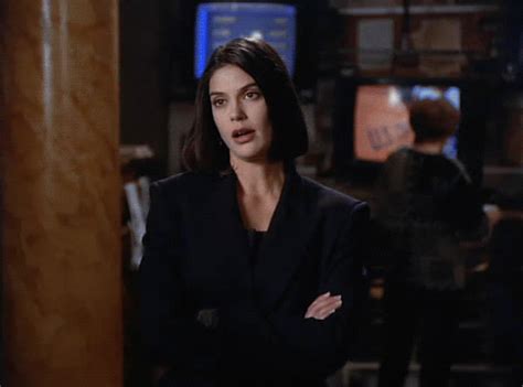 Disjointed la noir that started off just fine and then lost all meaning past the initial setup. teri hatcher gifs | WiffleGif