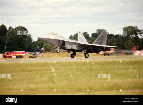 Lockheed Martin F 22 Raptor Stockfotografie Alamy