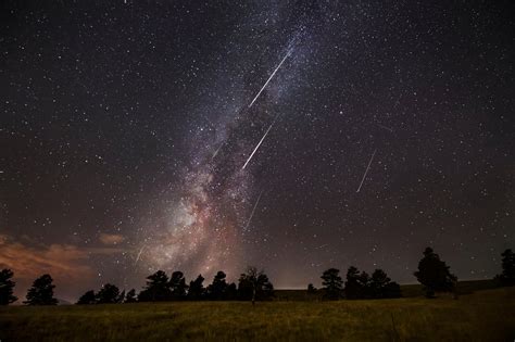 Perseid Meteor Shower 2020 How And When To Watch It Peak