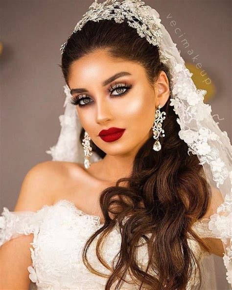 Red Lip Fantasy Bridal Makeup Looks Bride Hair Accessories Wedding
