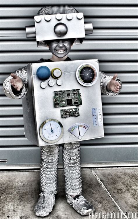 How To Make The Coolest Robot Costume Ever Robot Costumes Robot